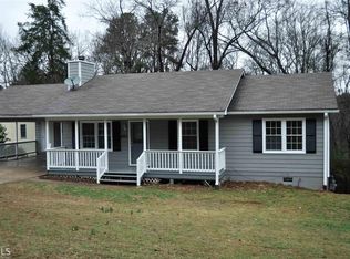 4615 Cash Rd, Flowery Branch, GA 30542