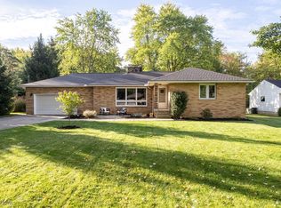 10157 Delsy Dr, North Royalton, OH