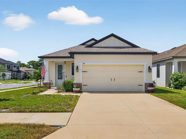 1414 N River Cir, Tarpon Springs, FL 34689