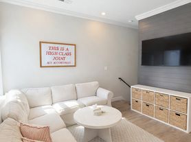 657 E 5th St, Boston, MA