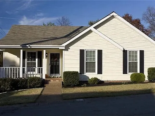 5376 Village Way, Nashville, TN 37211