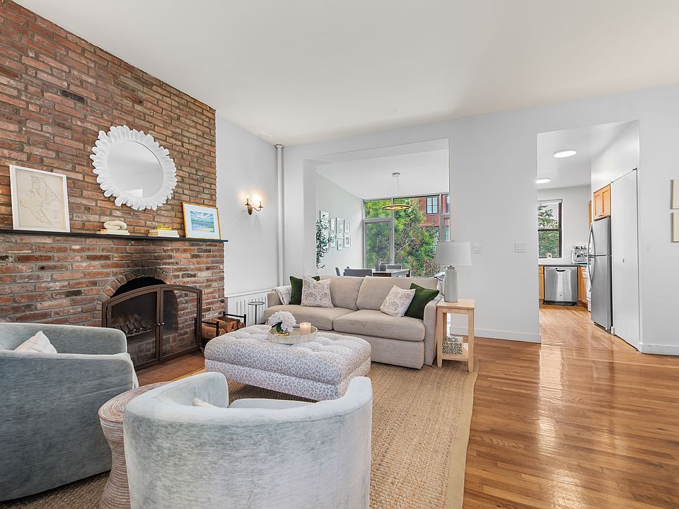 1st image of 12 W 90th St APT 2