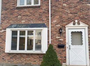 595 Seneca St, Lewiston, NY 14092