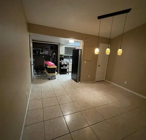 511 Manor Cir #1 — Photo 35