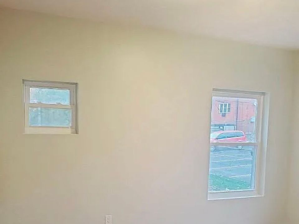 2nd image of 405 Park Ave #1