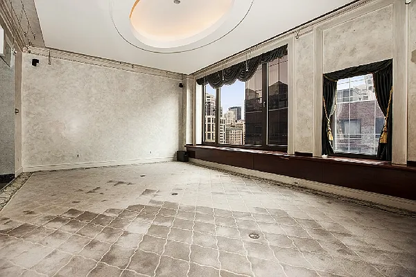 Sold by Flat Iron Real Estate | media 15