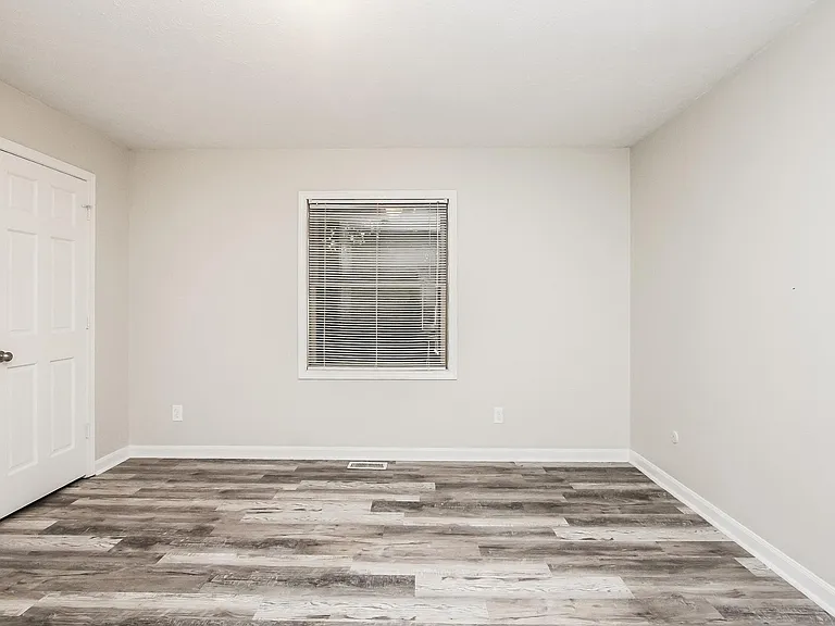 5283 Villa Ct — Photo 11