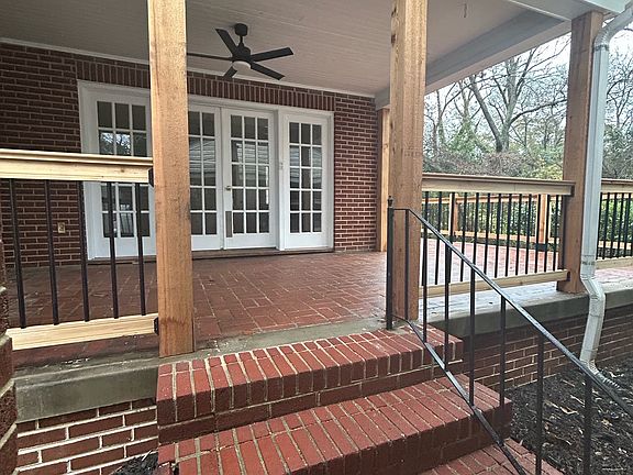 2nd image of 1679 S Milledge Ave