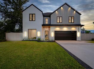 207 W 33rd St, Houston, TX 77018