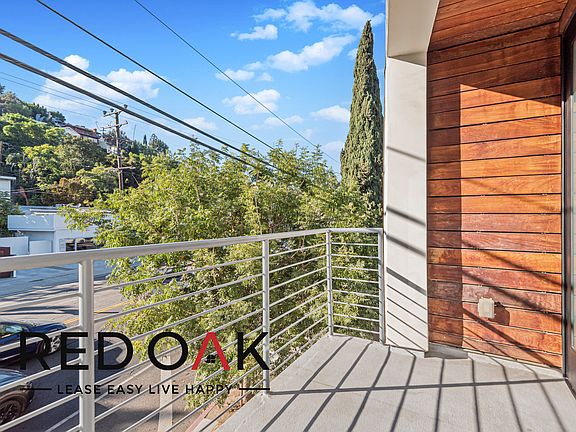 3rd image of 2409 Griffith Park Blvd APT 301
