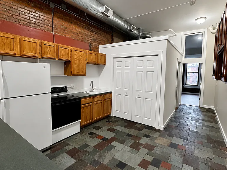 1832 W 25th St #2B — Photo 13