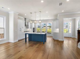 175 Basil St, Cumming, GA 30040