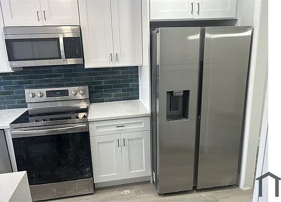 3rd image of 7611 La Mesita Ct
