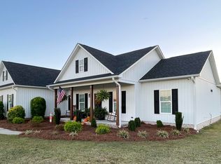 16381 Dunn Rd, Dunn, NC 28334