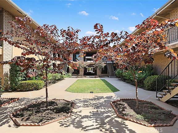 4th image of 620 W Huntington Dr Unit 216