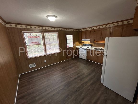 4th image of 309 Thyme Dr