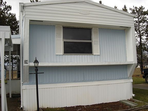 2nd image of 2904 S Us Highway 35 Lot 28