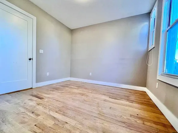 60-16 54th Place image 12 of 12