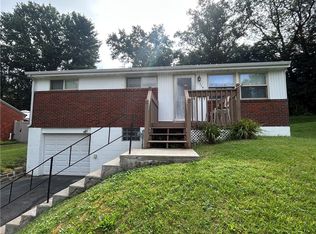 776 Cottonwood Dr, Monroeville, PA