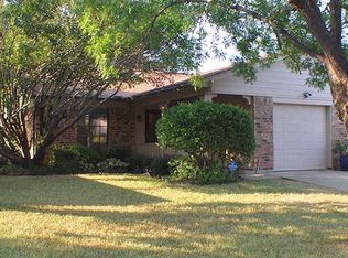 4302 Longmeadow Way, Fort Worth, TX 76133