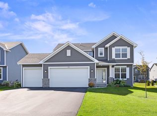 7361 Waterlily Way, Shakopee, MN 55379