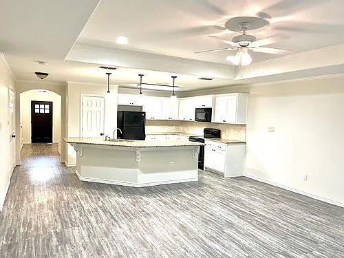 165 Oakview Ct #165 Photo 1