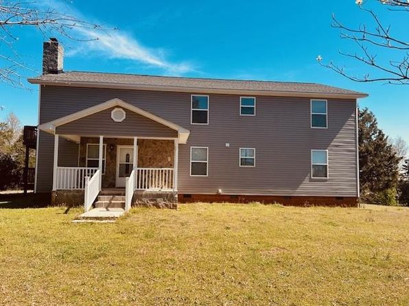 152 Walker Rd, Ware Shoals, SC 29692