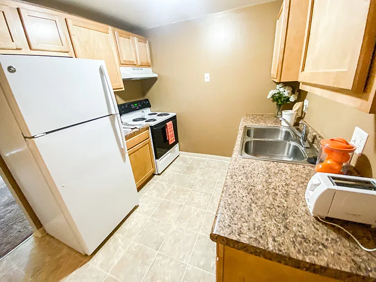 Capitol View Apartments — Photo 60
