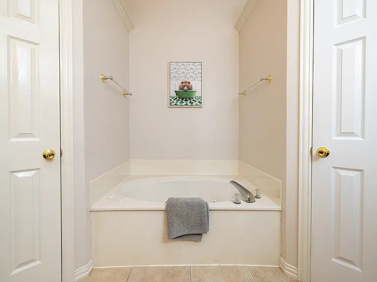 2524 Coffey Dr — Photo 16