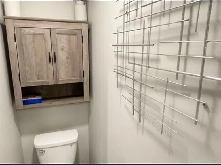26 Crescent St #26 — Photo 10