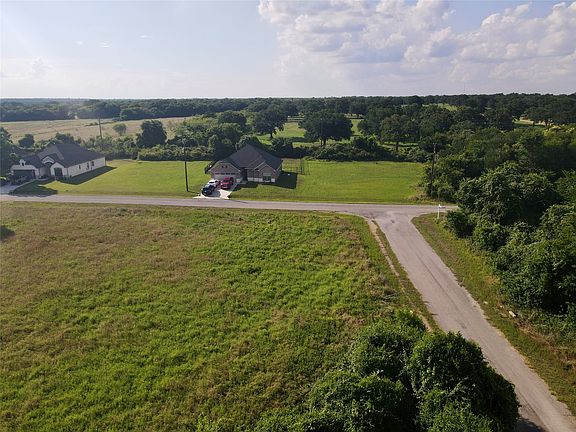 3rd image of 22145 Stanwood Dr