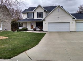 4218 E Lakecress Dr, Saginaw, MI 48603
