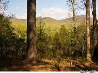 663 Walnut Valley Pkwy, Arden, NC 28704