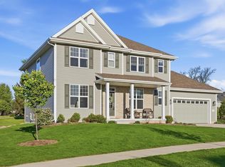 7464 S 50th STREET, Franklin, WI 53132