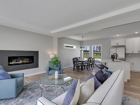 5th image of 54495 Heron Cove Ln