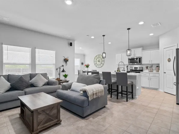 5824 Harvey Gap Ln, Argyle, TX 76226