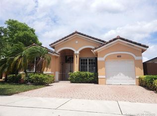 15469 SW 41st Ter, Miami, FL 33185