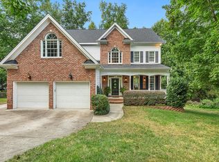 1007 Lylebourne Ct, Apex, NC 27502