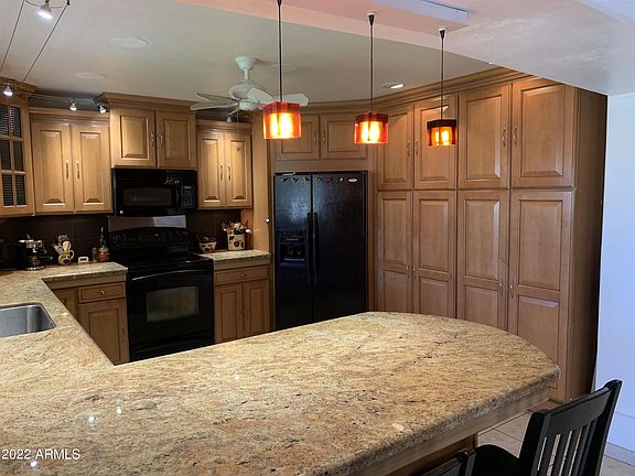 5th image of 14052 N Canterbury Dr