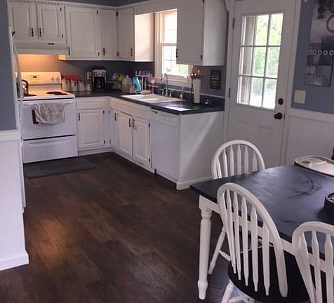 4th image of 6321 Countryside Ln