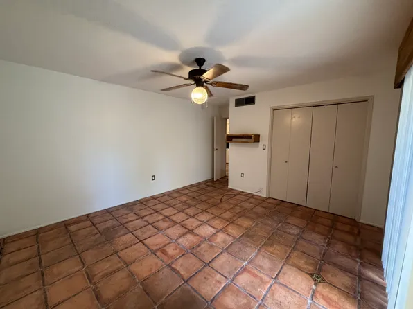 1214 Thunderbird St, Bakersfield, CA 93309