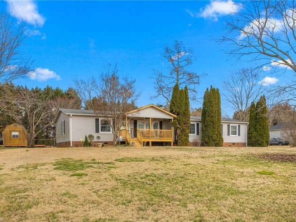 5636 Thom Rd, Mebane, NC 27302