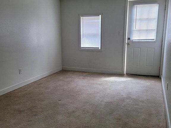 3rd image of 403 W Freeman St #16