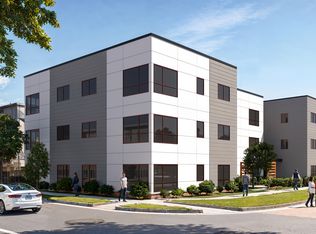 102 E Healey St #306, Champaign, IL 61820