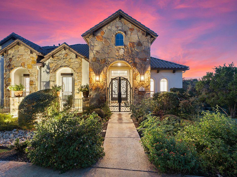 1st image of 301 Bella Montagna Cir