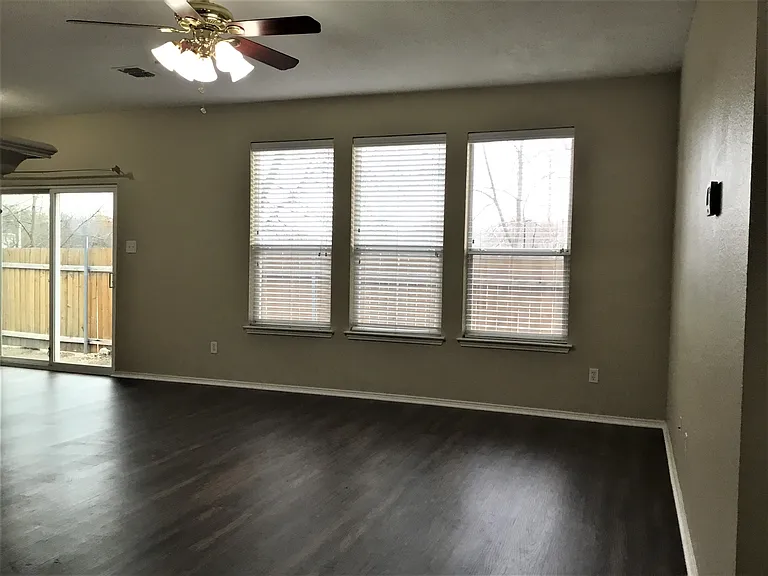 3361 Chapel Wood Ct — Photo 13