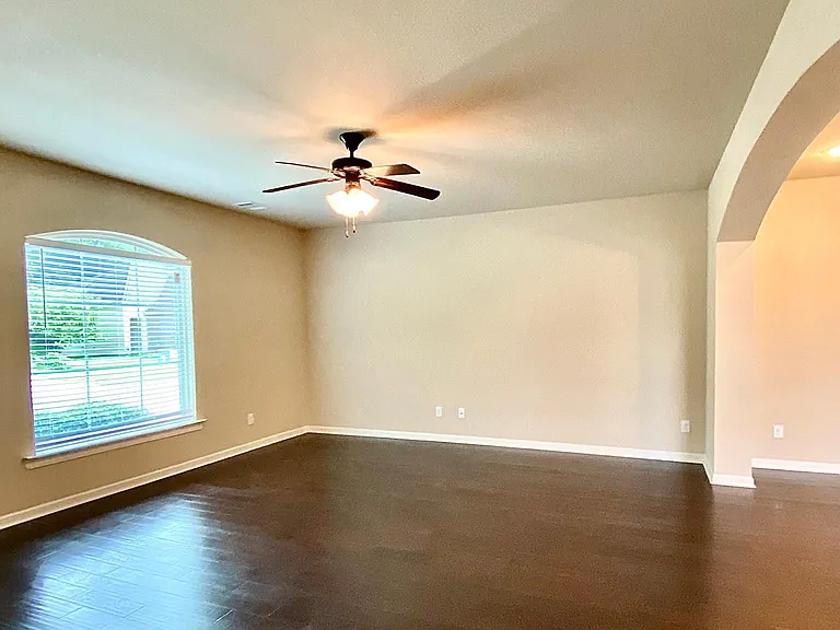 1406 Alouette Dr — Photo 8