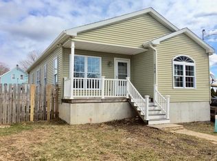248 Grattan St, Fall River, MA 02721