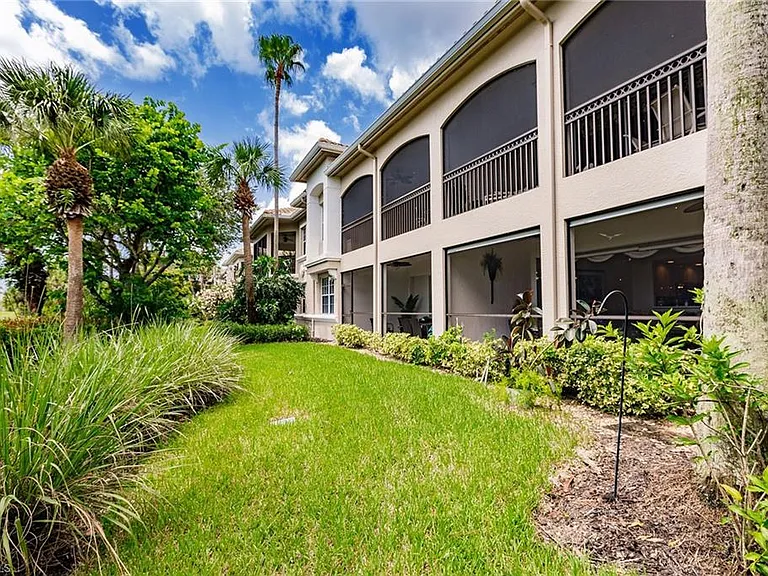 3910 Deer Crossing Ct #1 — Photo 36