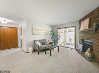 1977 Gold Trl #A, Eagan, MN 55122